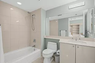 411 N New River Dr E, Fort Lauderdale, FL 33301 - Photo 30