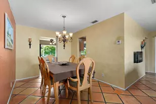 9704 NW 67th St, Tamarac, FL 33321 - Photo 10