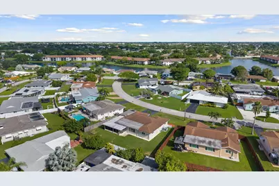 9704 NW 67th Street, Tamarac, FL 33321 - Photo 42