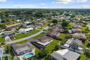 9704 NW 67th St, Tamarac, FL 33321 - Photo 40