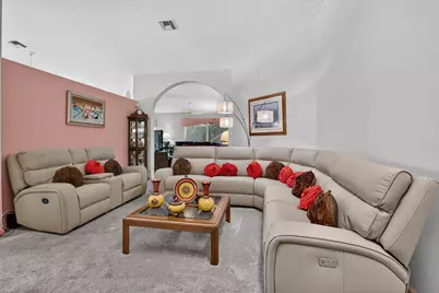 9678 Harbour Lake Circle, Boynton Beach, FL 33437 - Photo 10