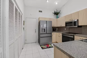 9678 Harbour Lake Cir, Boynton Beach, FL 33437 - Photo 22