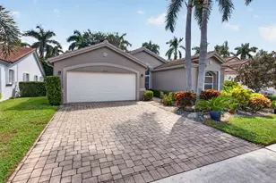 9678 Harbour Lake Cir, Boynton Beach, FL 33437 - Photo 2