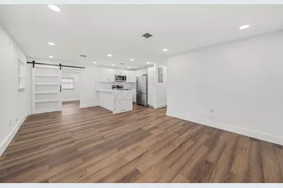 5295 Helene Place, West Palm Beach, FL 33407 - Photo 2