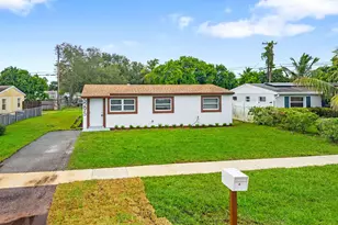 5295 Helene Pl, West Palm Beach, FL 33407 - Photo 18