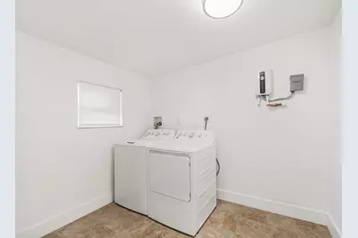 5295 Helene Place, West Palm Beach, FL 33407 - Photo 14