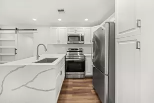 5295 Helene Pl, West Palm Beach, FL 33407 - Photo 4