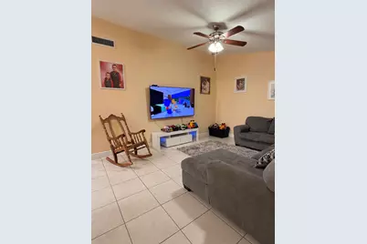 534 Springdale Circle #53-D, Palm Springs, FL 33461 - Photo 2
