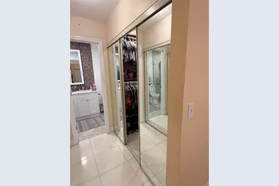 534 Springdale Circle #53-D, Palm Springs, FL 33461 - Photo 14