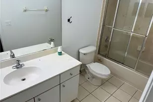4400 Crystal Lake Dr, Deerfield Beach, FL 33064 - Photo 10