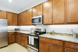 26156 SW Viterbo Wy, Port Saint Lucie, FL 34986 - Photo 8