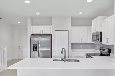 4234 N Dixie Highway #122, Oakland Park, FL 33334 - Photo 8