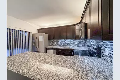 2552 SW 15th Street, Deerfield Beach, FL 33442 - Photo 8