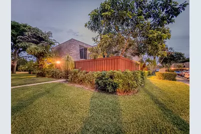 2552 SW 15th Street, Deerfield Beach, FL 33442 - Photo 1