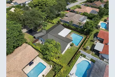 10742 NW 18th Court, Coral Springs, FL 33071 - Photo 44
