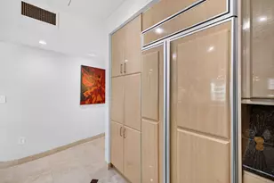100 S Birch Rd, Fort Lauderdale, FL 33316 - Photo 38