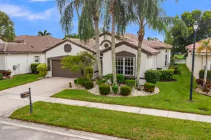 9944 Mantova Dr, Lake Worth, FL 33467 - Photo 2