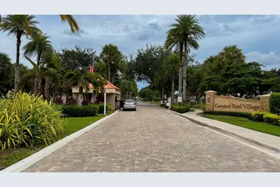 5900 Camino Del Sol #302, Boca Raton, FL 33433 - Photo 2