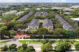 1009 W Heritage Club Cir, Delray Beach, FL 33483 - Photo 8