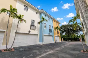 1009 W Heritage Club Cir, Delray Beach, FL 33483 - Photo 32