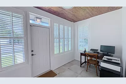 133 SE 2nd Street, Dania Beach, FL 33004 - Photo 10