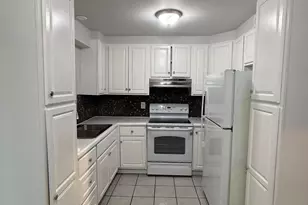 313 SW 1st Ct, Pompano Beach, FL 33060 - Photo 6