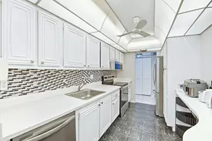 7051 Environ Blvd, Lauderhill, FL 33319 - Photo 8