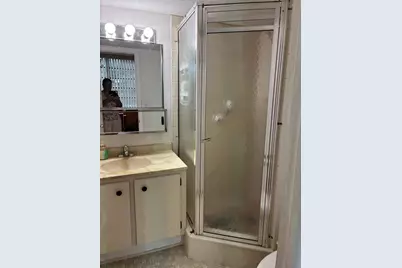 1000 Colony Point Circle #404, Pembroke Pines, FL 33026 - Photo 2