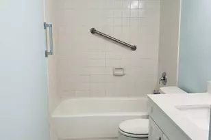 2950 SE Ocean Blvd, Stuart, FL 34996 - Photo 10