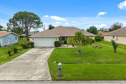 674 SW Lucero Drive, Port Saint Lucie, FL 34983 - Photo 2