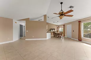 674 SW Lucero Dr, Port Saint Lucie, FL 34983 - Photo 14