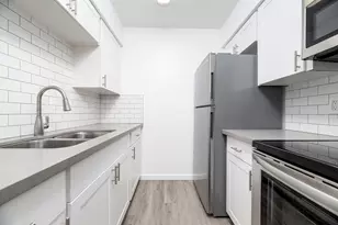 1401 NE 17th Ct, Fort Lauderdale, FL 33305 - Photo 14
