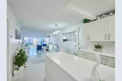 3421 Spanish Trail #330, Delray Beach, FL 33483 - Photo 2