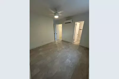 1273 NE 38th Street #7, Oakland Park, FL 33334 - Photo 10