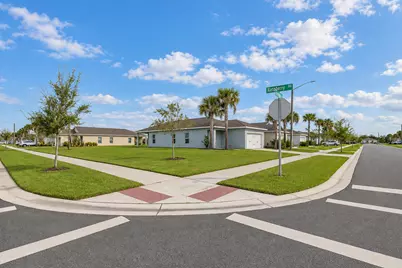 521 Cherimoya Street, Fort Pierce, FL 34981 - Photo 2