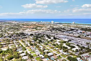1518 Summer Ave, Jupiter, FL 33469 - Photo 52
