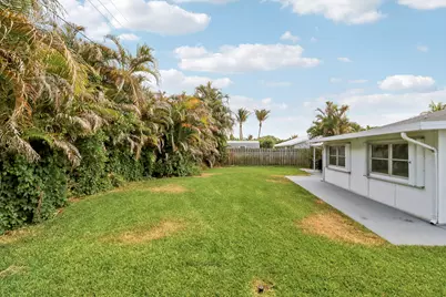 1518 Summer Avenue, Jupiter, FL 33469 - Photo 38