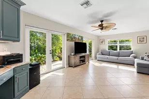 491 Neptune Rd, Juno Beach, FL 33408 - Photo 8
