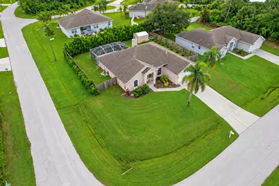 103 SW Pilsner Circle, Port Saint Lucie, FL 34953 - Photo 30
