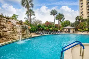 2480 Presidential Way, West Palm Beach, FL 33401 - Photo 2