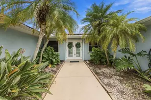 180 NE Surfside Ave, Port Saint Lucie, FL 34983 - Photo 4