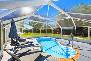 2031 SE New York St, Port Saint Lucie, FL 34952 - Photo 18