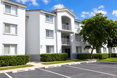 2640 S University Drive #222, Davie, FL 33328 - Photo 1