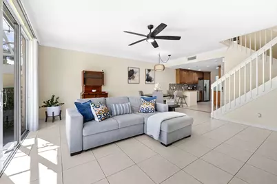 154 Santa Barbara Way, Palm Beach Gardens, FL 33410 - Photo 4