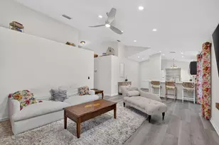 7 Governors Ct, Palm Beach Gardens, FL 33418 - Photo 12
