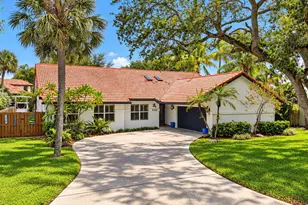 840 SW 21st St, Boca Raton, FL 33486 - Photo 1