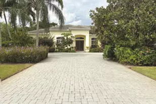 7907 Fairway Ln, West Palm Beach, FL 33412 - Photo 2