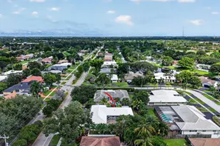 330 SW 75th Ave, Plantation, FL 33317 - Photo 38