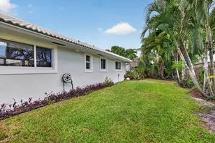 330 SW 75th Ave, Plantation, FL 33317 - Photo 34
