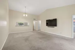 3041 Holiday Springs Blvd, Margate, FL 33063 - Photo 12